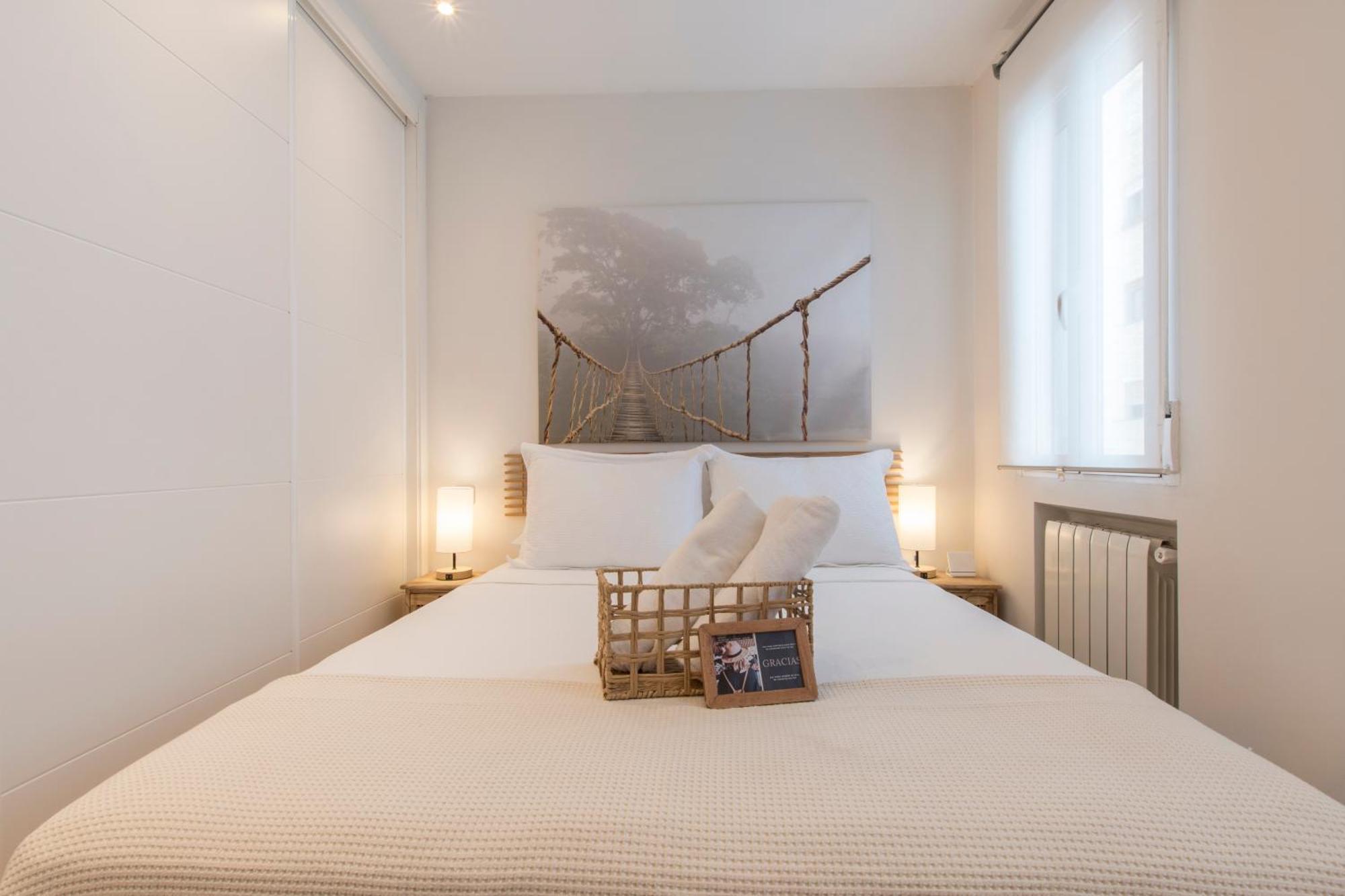 Fee4Me. Elegant Flat A Few Minutes From Atocha. Apartment Madrid Luaran gambar