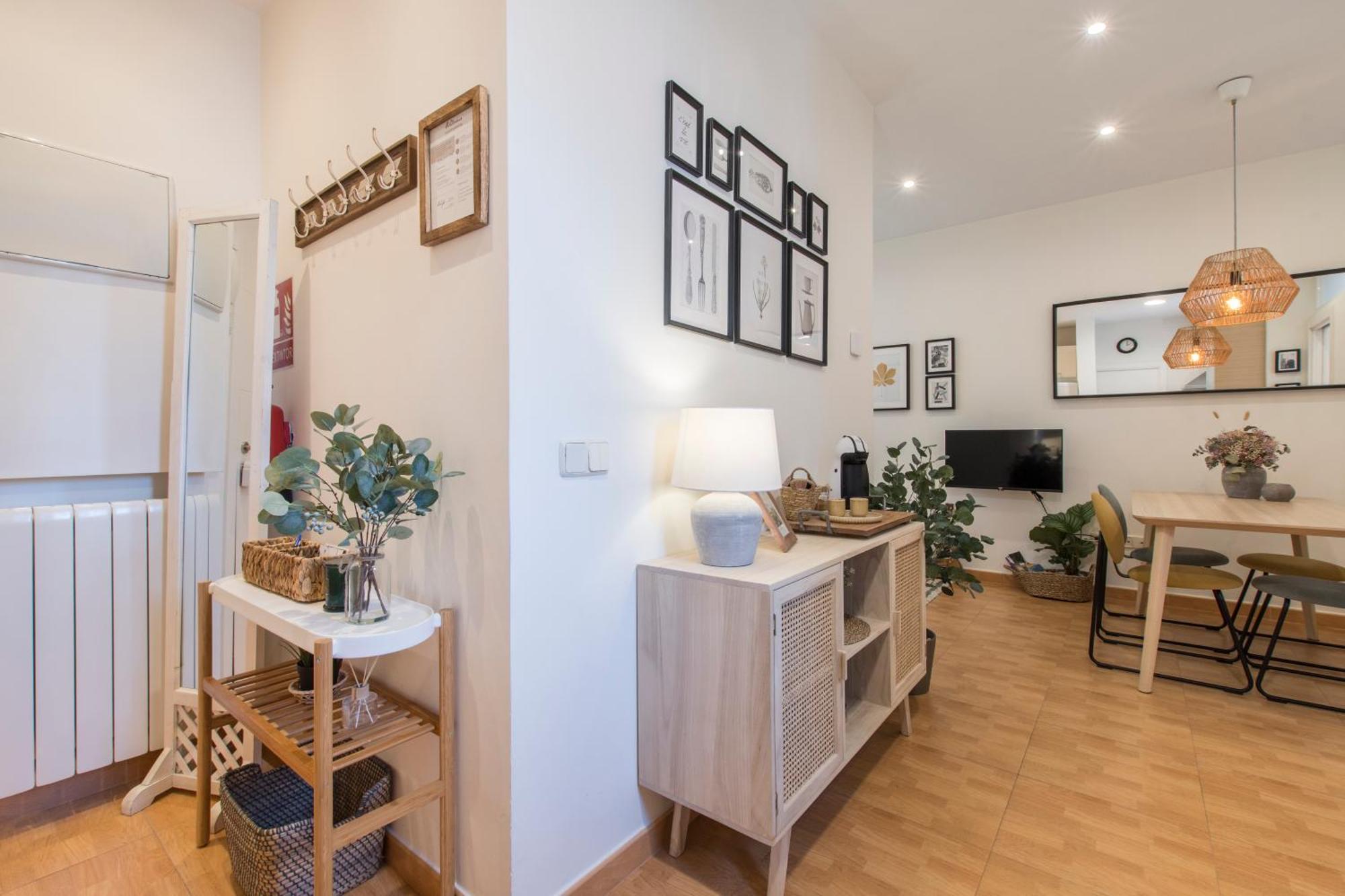 Fee4Me. Elegant Flat A Few Minutes From Atocha. Apartment Madrid Luaran gambar